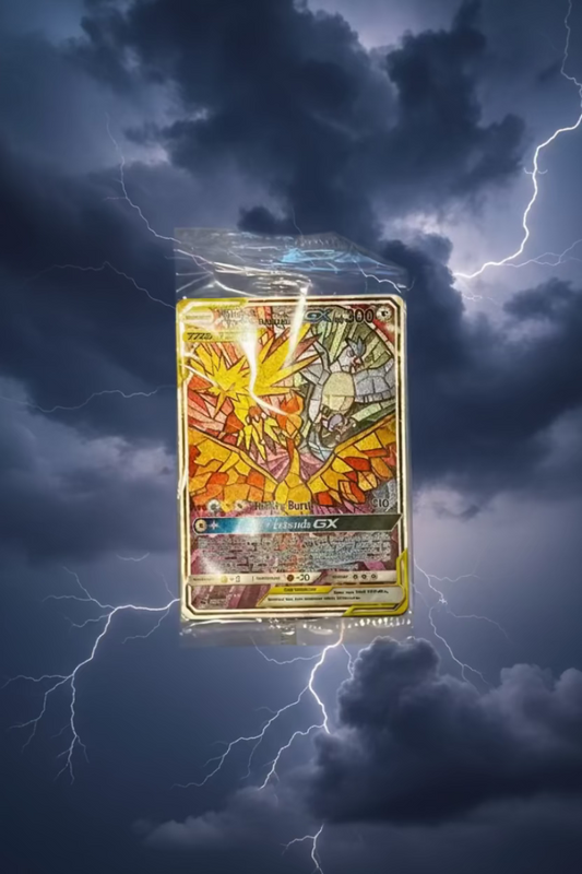 Pokémon TCG - Promo Card SM/EN 210 - Moltres & Zapdos & Articuno GX